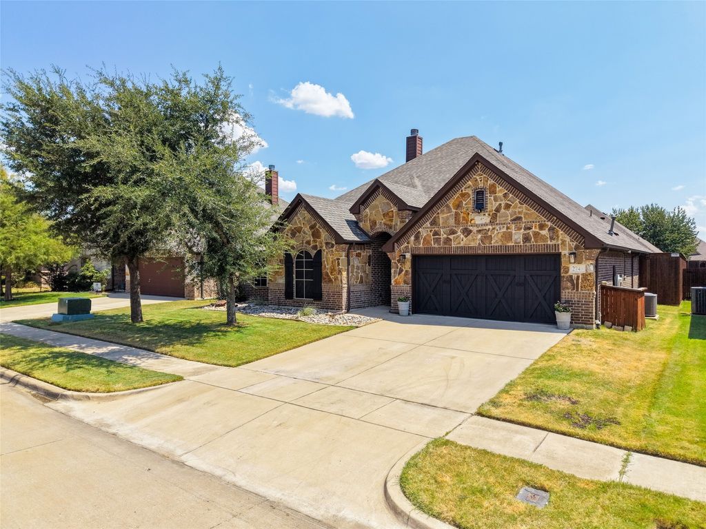 2749 Buffalo Run, Burleson, TX 76028 — photo 2