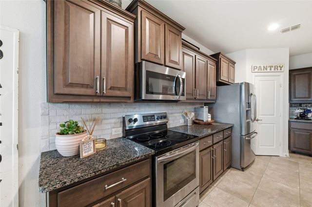 761 Key Deer Drive, Fort Worth, TX 76028