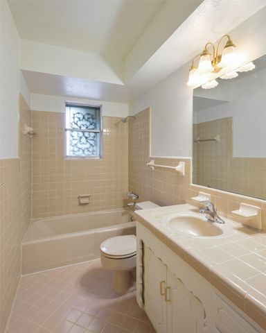 5395 14th Street, Plano, TX 75094