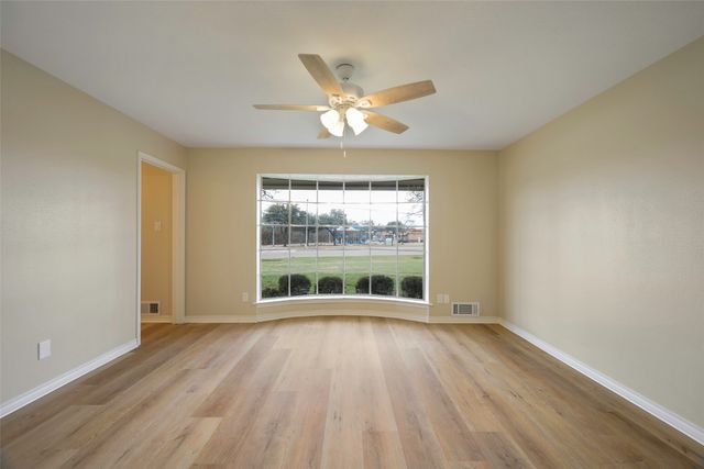 5395 14th Street, Plano, TX 75094