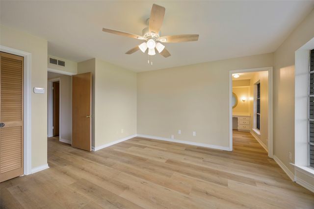 5395 14th Street, Plano, TX 75094