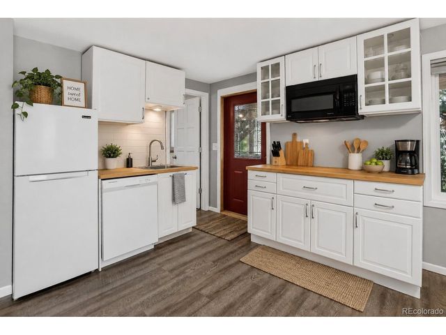 6417 High Dr, Morrison, CO 80465