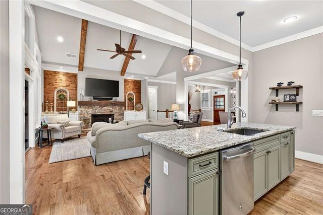 520 Choctaw Pass, Jasper, GA 30143