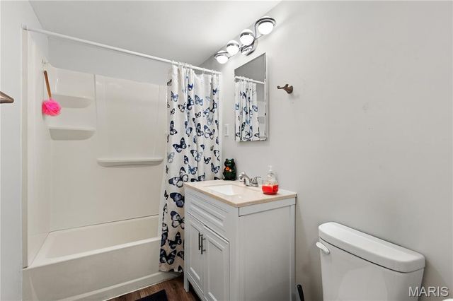 2704 Myrtle Avenue, Granite City, IL 62040