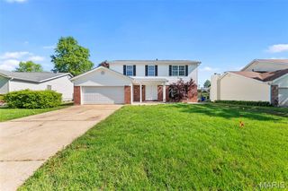 3009 Country Knoll Drive, St Charles, MO 63303