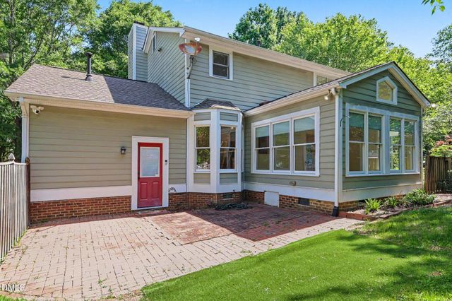 2001 Pathway Drive, Chapel Hill, NC 27516