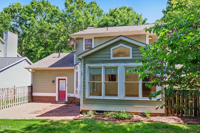 2001 Pathway Drive, Chapel Hill, NC 27516