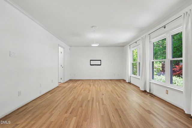 2001 Pathway Drive, Chapel Hill, NC 27516