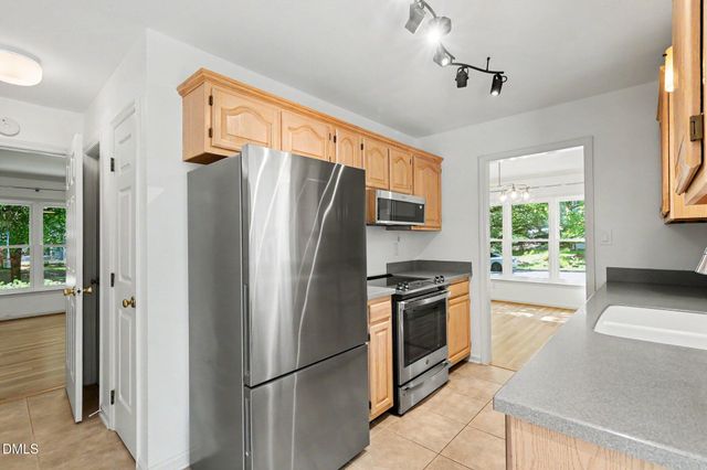 2001 Pathway Drive, Chapel Hill, NC 27516