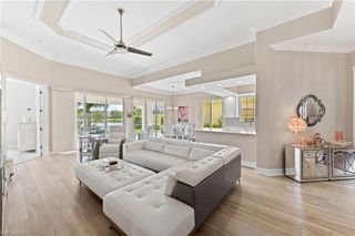 7042 Toscana CT, Naples, FL 34114