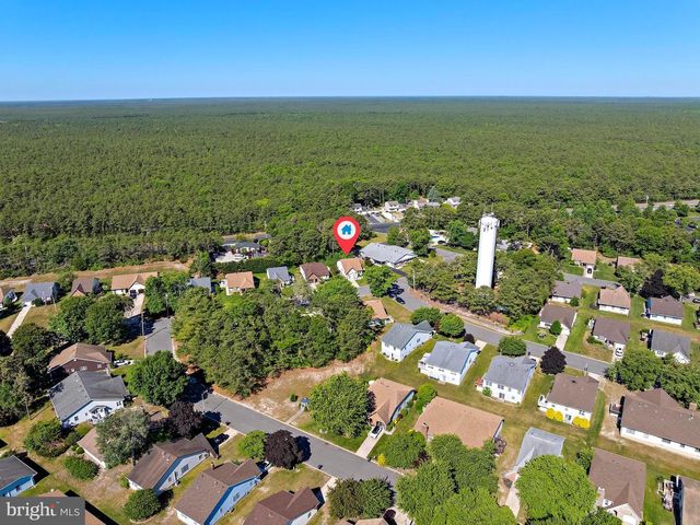 24 CEDAR RD, Manahawkin, NJ 08050