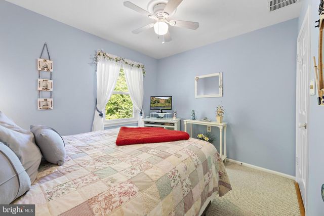 24 CEDAR RD, Manahawkin, NJ 08050