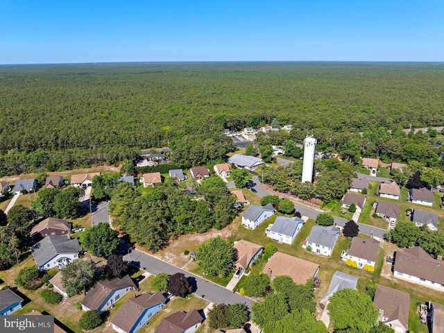 24 CEDAR RD, Manahawkin, NJ 08050