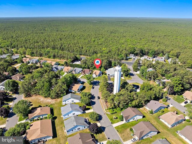 24 CEDAR RD, Manahawkin, NJ 08050