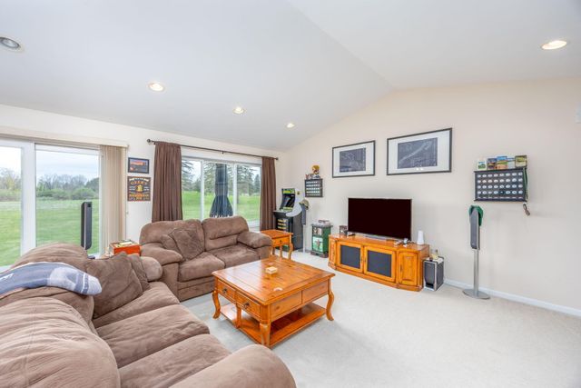 7515 Ryans Run, Canadian Lakes, MI 49346