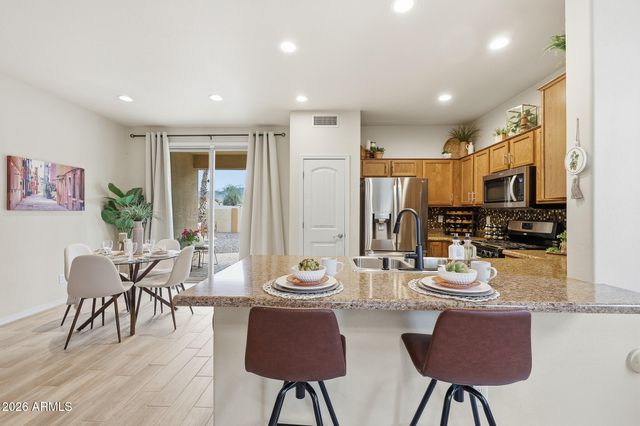 2303 W Desert Lane, Phoenix, AZ 85041