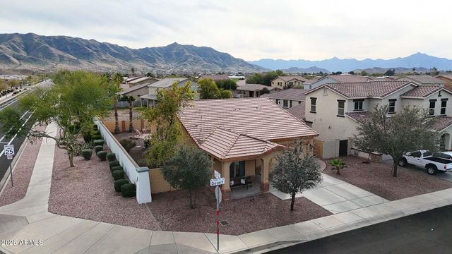 2303 W Desert Lane, Phoenix, AZ 85041