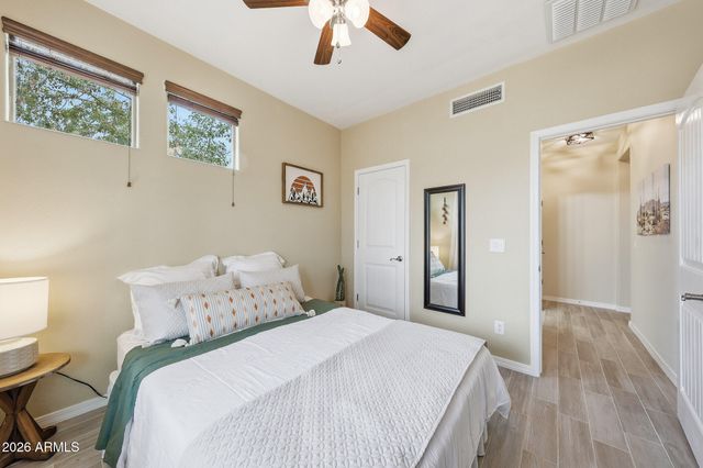 2303 W Desert Lane, Phoenix, AZ 85041