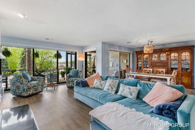1745 Ottawa Beach 4, Holland, MI 49424