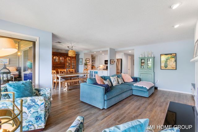 1745 Ottawa Beach 4, Holland, MI 49424