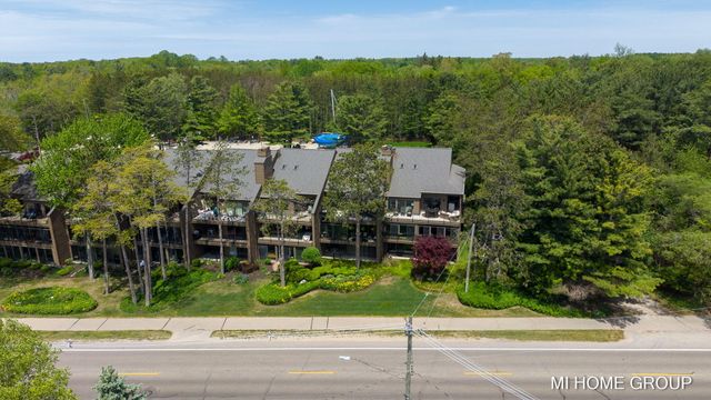 1745 Ottawa Beach 4, Holland, MI 49424