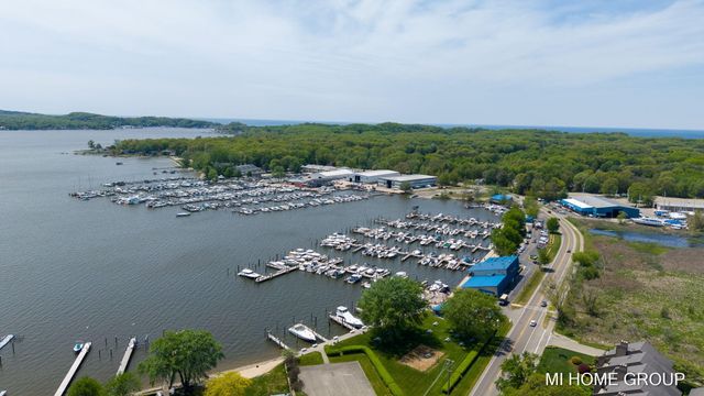 1745 Ottawa Beach 4, Holland, MI 49424