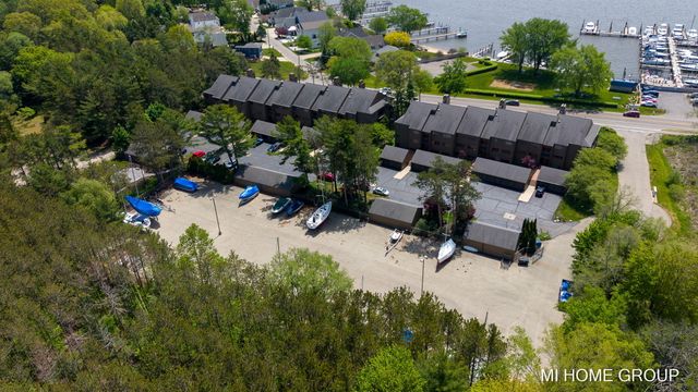 1745 Ottawa Beach 4, Holland, MI 49424