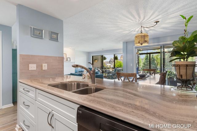 1745 Ottawa Beach 4, Holland, MI 49424