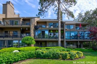 1745 Ottawa Beach 4, Holland, MI 49424