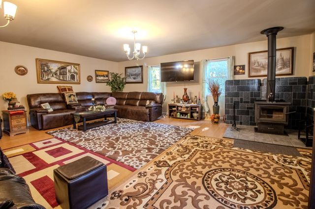 8845 E 200 S, Knox, IN 46534