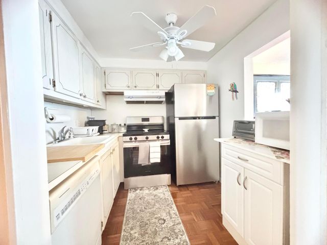 4010 Harwood C 4010, Deerfield Beach, FL 33442
