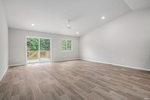 3229 Falling Oak Drive, Mishawaka, IN 46544