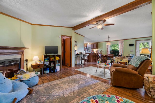 11142 N Quiet Water Road, Monticello, IN 47960