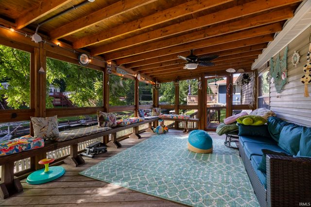 11142 N Quiet Water Road, Monticello, IN 47960