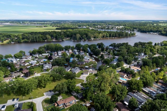 11142 N Quiet Water Road, Monticello, IN 47960
