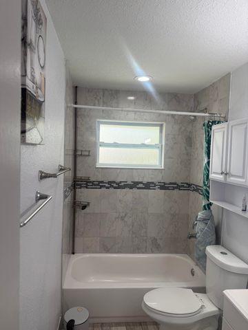 4857 Weymouth Street, Greenacres, FL 33463