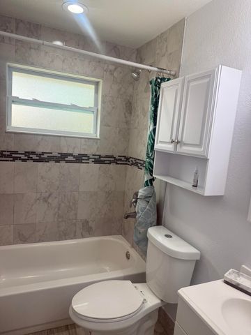 4857 Weymouth Street, Greenacres, FL 33463