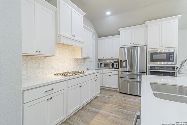 9328 Trestle Creek, San Antonio, TX 78254