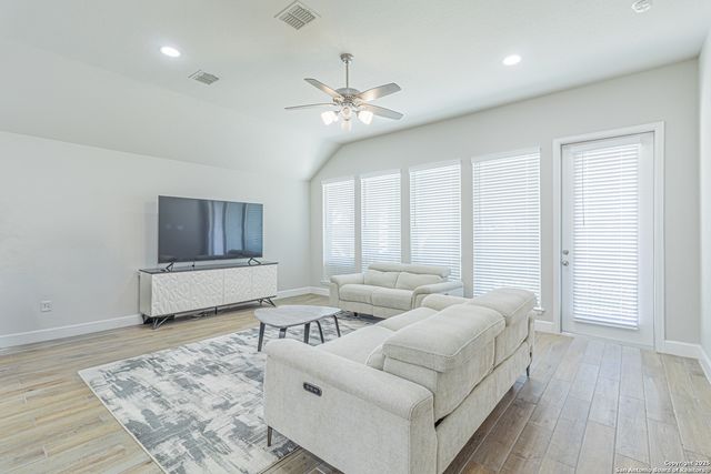 9328 Trestle Creek, San Antonio, TX 78254