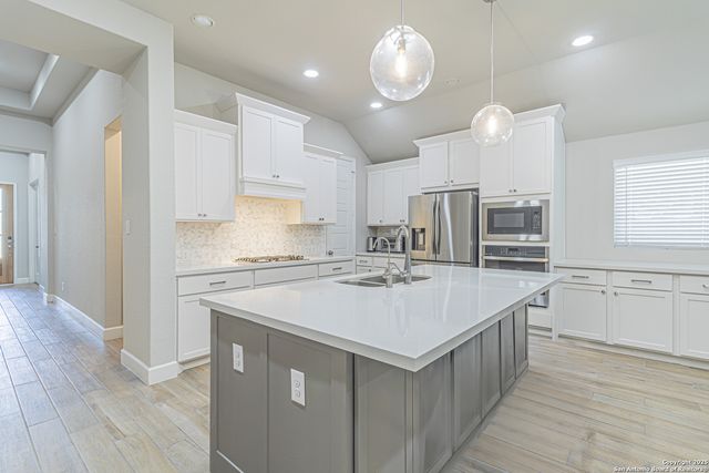 9328 Trestle Creek, San Antonio, TX 78254