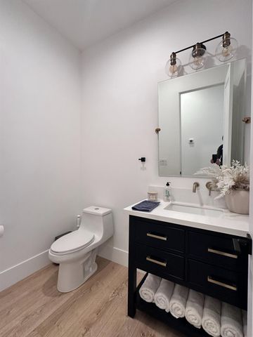 578 Greenwood Dr, Meadow Vista, CA 95722