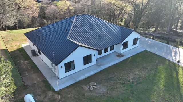 578 Greenwood Dr, Meadow Vista, CA 95722