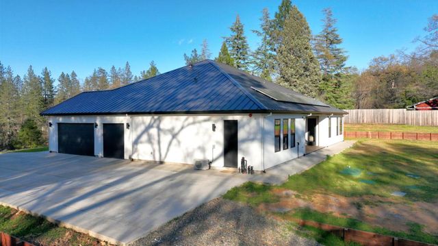 578 Greenwood Dr, Meadow Vista, CA 95722