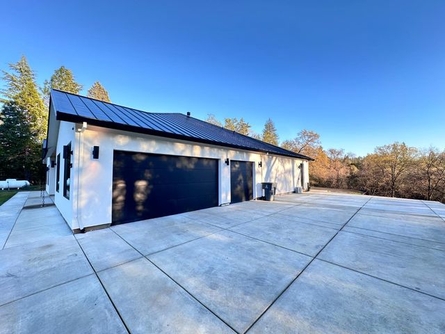 578 Greenwood Dr, Meadow Vista, CA 95722