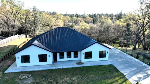 578 Greenwood Dr, Meadow Vista, CA 95722