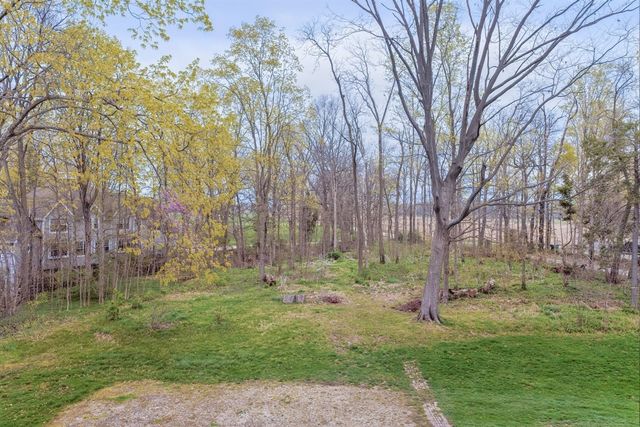 61305 Crooked Creek Road, Cassopolis, MI 49031