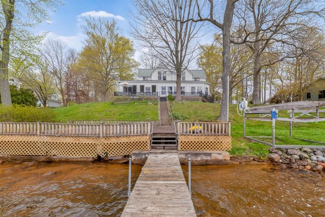 61305 Crooked Creek Road, Cassopolis, MI 49031