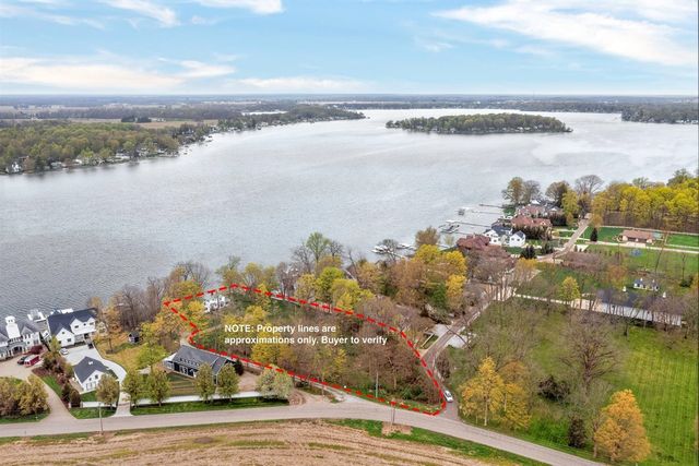 61305 Crooked Creek Road, Cassopolis, MI 49031