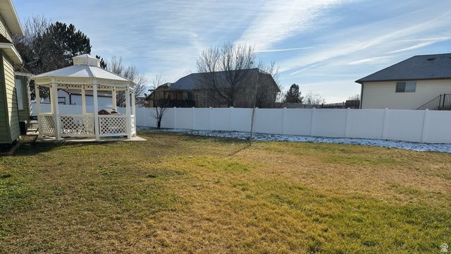 845 W 675 N, Tremonton, UT 84337