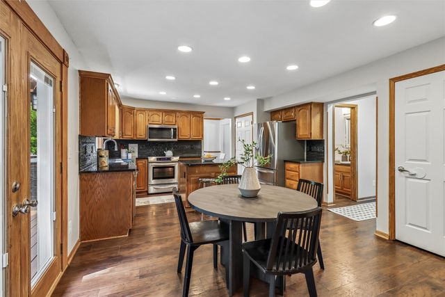 2150 NW 138th Street, Clive, IA 50325